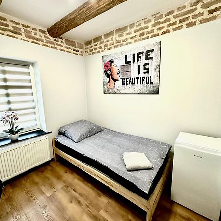 Marianowka Apartman Legnica Kültér fotó